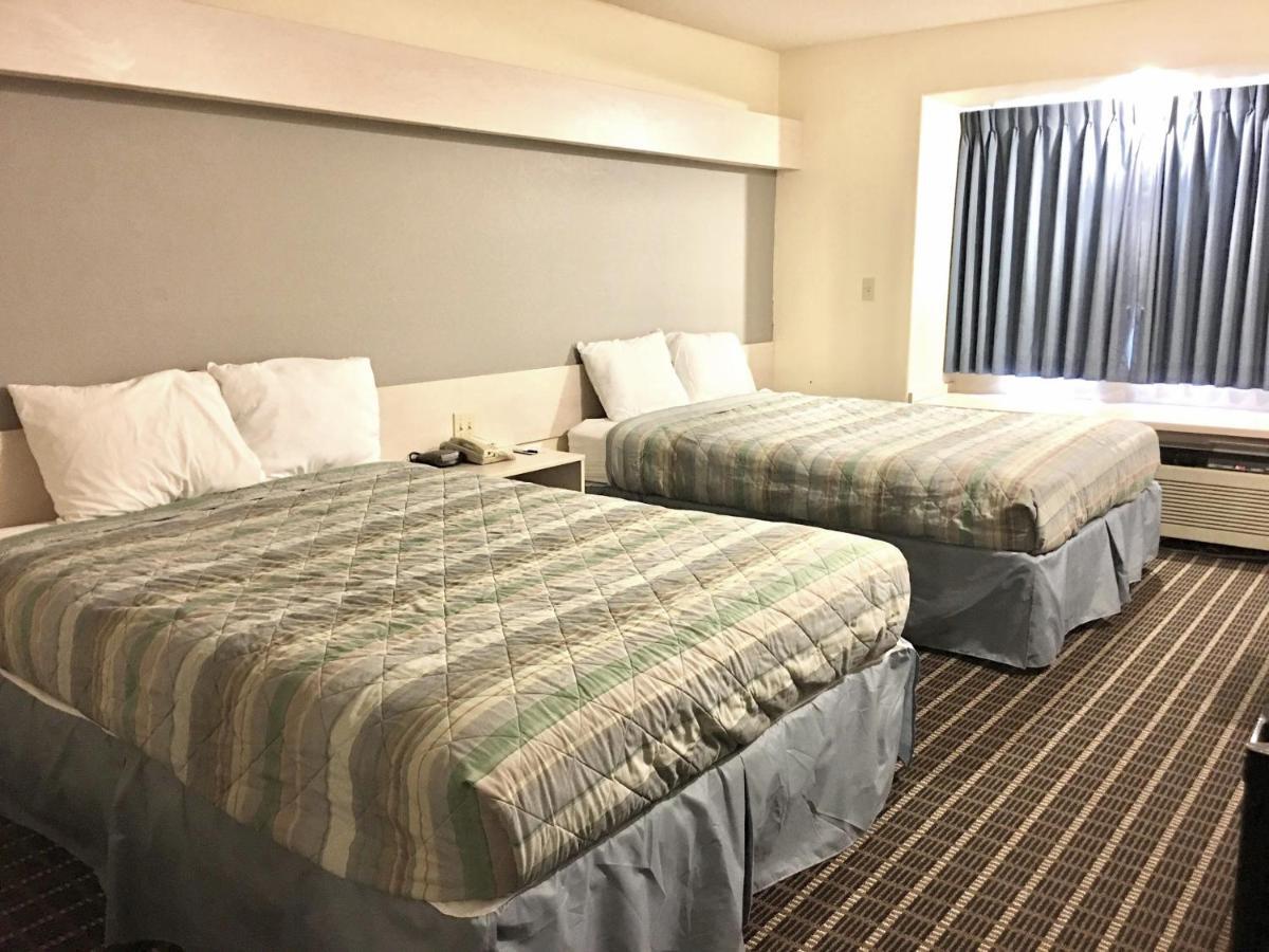 Travelodge By Wyndham Chadron Zewnętrze zdjęcie